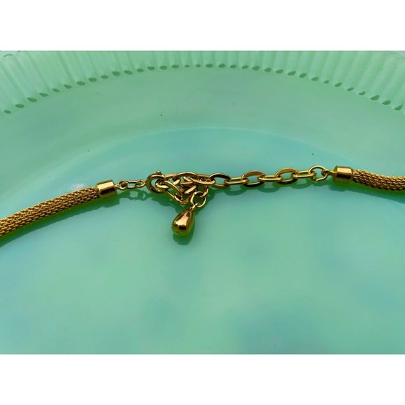Vintage 1970s Square Pendant Mesh Choker Necklace Goldtone - Picture 10 of 14